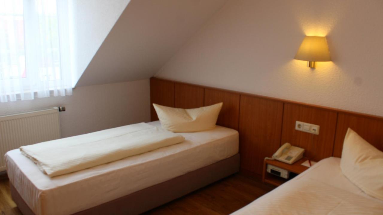 Hotel Weisser Schwan Erfurt Buitenkant foto