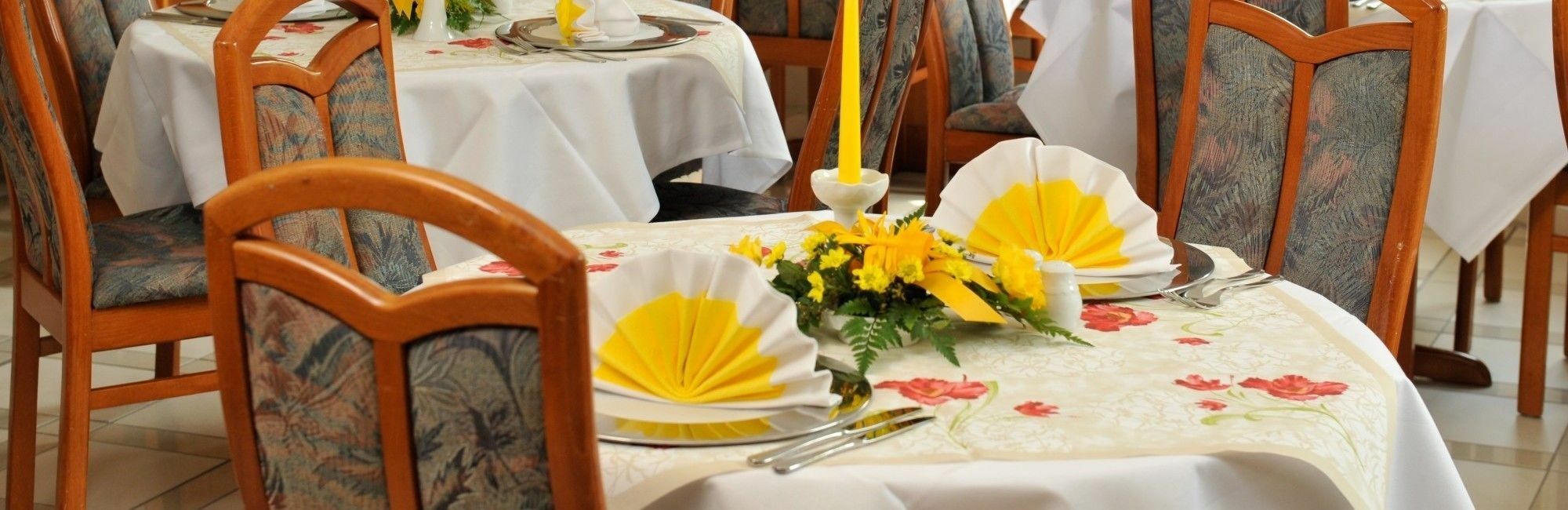 Hotel Weisser Schwan Erfurt Buitenkant foto